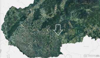 Sebestačný vidiecky statok s viacerými stavbami na samote - 14