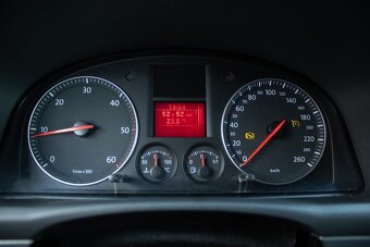 VW Volkswagen Touran 1.9 TDI DSG - 14