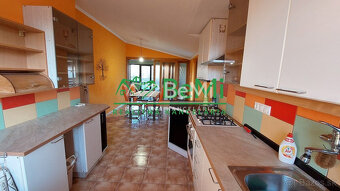 Na predaj rodinný dom s veľkým pozemkom v obci Práznovce - 14