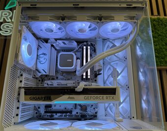 Ryzen 7 9800x3D•RTX 5070 Ti 16GB•32GB RAM•2TB SSD•850W - 14