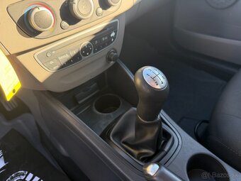 Renault Mégane 1.6 16V Expression - 14