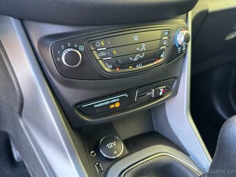 Ford B-MAX 1.0/74kW Eco Boost 1.Maj ČR r.v. 2015 - 14