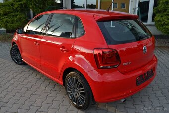 VW POLO 1.4 benzín, r. 2010, NAVI, CÚVACÍ SENZOR, TEMPOMAT - 14