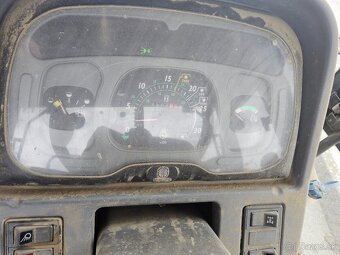 New Holland TL 100 A + čelný nakladač - 14