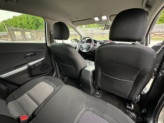 KIA Cee’d Hatchback 74kw Manuál - 14