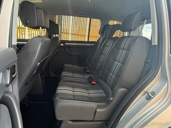 Volkswagen Touran 1.6 TDI MATCH Comfortline - 14