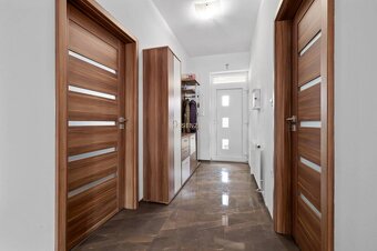 ASSENZIO - EXKLUZÍVNE - PREDAJ - 4 IZBOVÝ RODINNÝ DOM - HORN - 14
