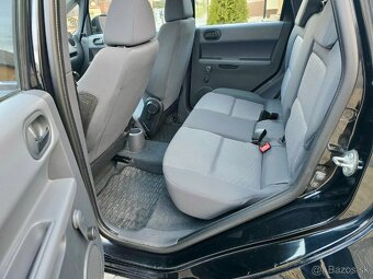 Mitsubushi Colt - 14