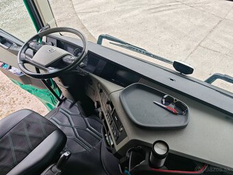 Predam Volvo FH12 540 8x4 a Náves špeciálny Oplen DOLL - 14