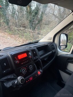 Peugeot Boxer valnikova dodavka s plachtou 2.0, 120kw - 14
