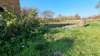 RODINNÝ DOM, GARÁŽ a POZEMOK 765m2 +1310 m2 MODROVKA - NMNV - 14