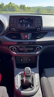 Hyundai i30 - 14