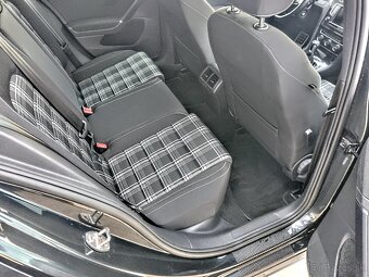 VW Golf 7 GTD 135KW Bi -Xenon r.v 12/2016 manuál - 14