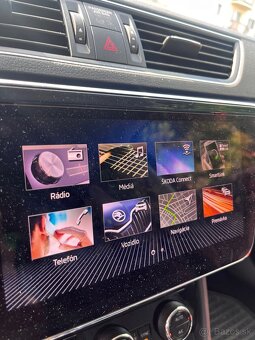 Škoda Superb combi 2.0 TDI DSG - 14