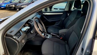 Škoda Octavia Combi 2.0 TDI Ambition DSG - 14