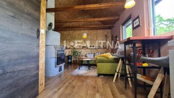 CELOROČNÁ CHATA S PARKOVANÍM PRI PRIEHRADE, ZVOLEN - 14