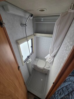 Obytny prives Adria Adiva 502UP - markiza - 14