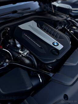 BMW 750d xDrive | 129tis km | TOP výbava | 400 koní - 14