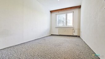 REZERVOVANE Na predaj trojizbový byt 72 m2 - sídl. Zapotôčky - 14