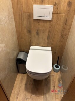 3 izbový byt  balkónom a garážou  Topoľčany- Mravenisko  / P - 14