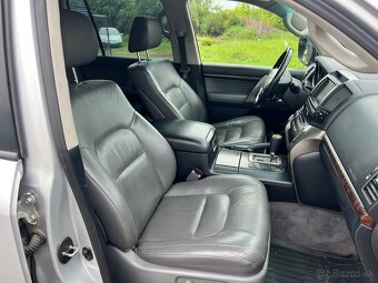 Toyota Land Cruiser 200 4.5 D - 14