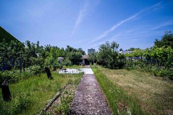 TOREA - RODINNÝ DOM S VEĽKÝM POZEMKOM - CAJLANSKÁ, PEZINOK - 14