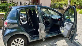 Toyota AYGO 1.0 Benzín - 14