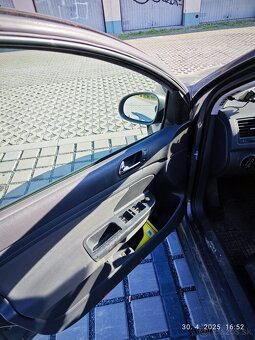 Predám vw golf 5 2004 1.9 TDI 74kw - 14