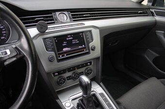 Volkswagen Passat Variant 2.0 TDI - 14