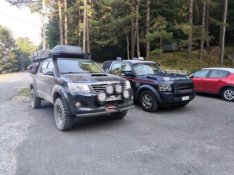 Toyota Hilux 3,0 D4D AT Double Cab - 14