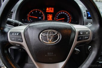 Toyota Avensis 2.0l D-4D - 14