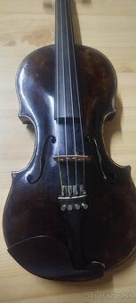 Husle 4/4 - 14
