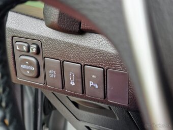 Toyota Auris 1.8 I VVT-i HybridSD Style - 14