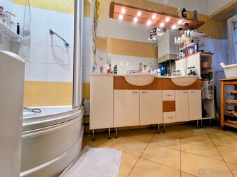 3 izbový POVRAZNÍCKA - 80 m2 , TEHLA , LOGGIA - 14