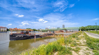 Pontón v TOP lokalite na Tyršovom nábreží - 14