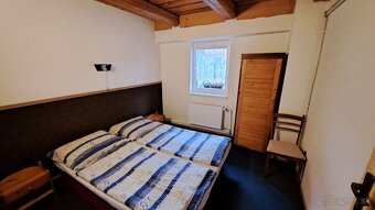 Predaj: Penzión - Kúria, Ivachnová - Lazy, pozemok 10.328m2 - 14