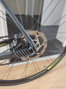Cestny karbonovy bicykel Merida Reacto 4000 Disc - 14