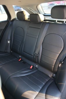 Mercedes-Benz C trieda Kombi 200 d - 2019 - 14