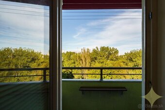 Na predaj: zariadený 1-izbový byt, 40 m² – Fončorda, Banská  - 14