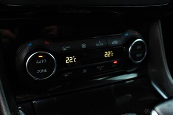 Infiniti QX30 2.2D 4x4 7 AT Premium AWD, 360° kamera, MB GLA - 14