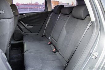 Volkswagen Passat Variant 1.9 TDI, 77kW, M5 - 14