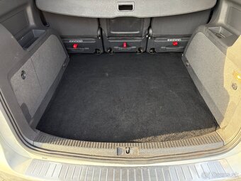 VW Touran 1,6 TDi 75 kW nová STK/EK Možná výmena - 14