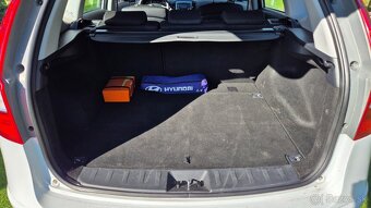 Hyundai i30 cw  ( combi ) , kupované na Slovensku - 14