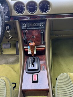 Mercedes-Benz SLC 350 - 14