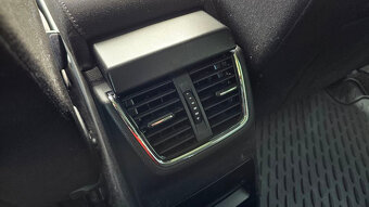 Predám Škoda Octavia Combi 1.5 TSI 110 kW (150k) DSG, zimné - 14
