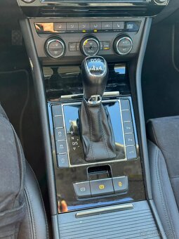 Škoda Superb Combi 2.0 TSI 4x4 Style - 14