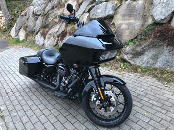 Harley-Davidson Road Glide 2022 - 14