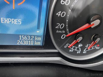Ford S-Max 2.0 TDCi Buisiness X - 14