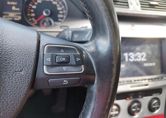 Volkswagen Passat 2,0 TDI TAŽNÉ nafta manuál 81 kw - 14