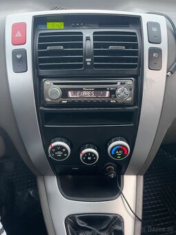 Hyundai Tucson 2.0 CRDI 4x4 - 14